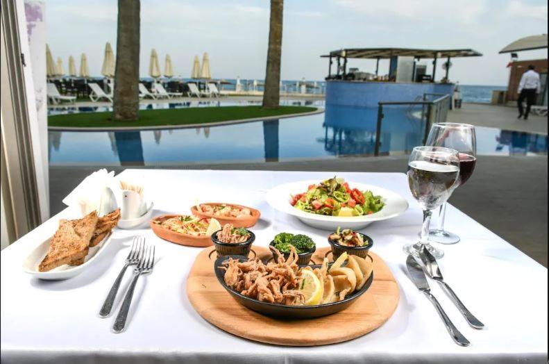 Mimoza Beachfront Hotel & Restaurant Famagusta (Northern Cyprus) Exterior foto